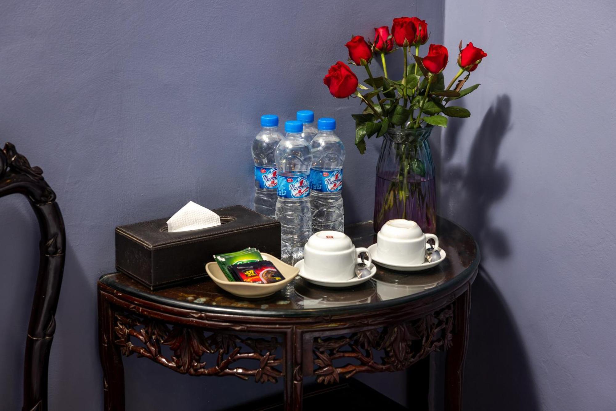 Amanda Boutique Hotel & Travel Hanoi Exterior photo